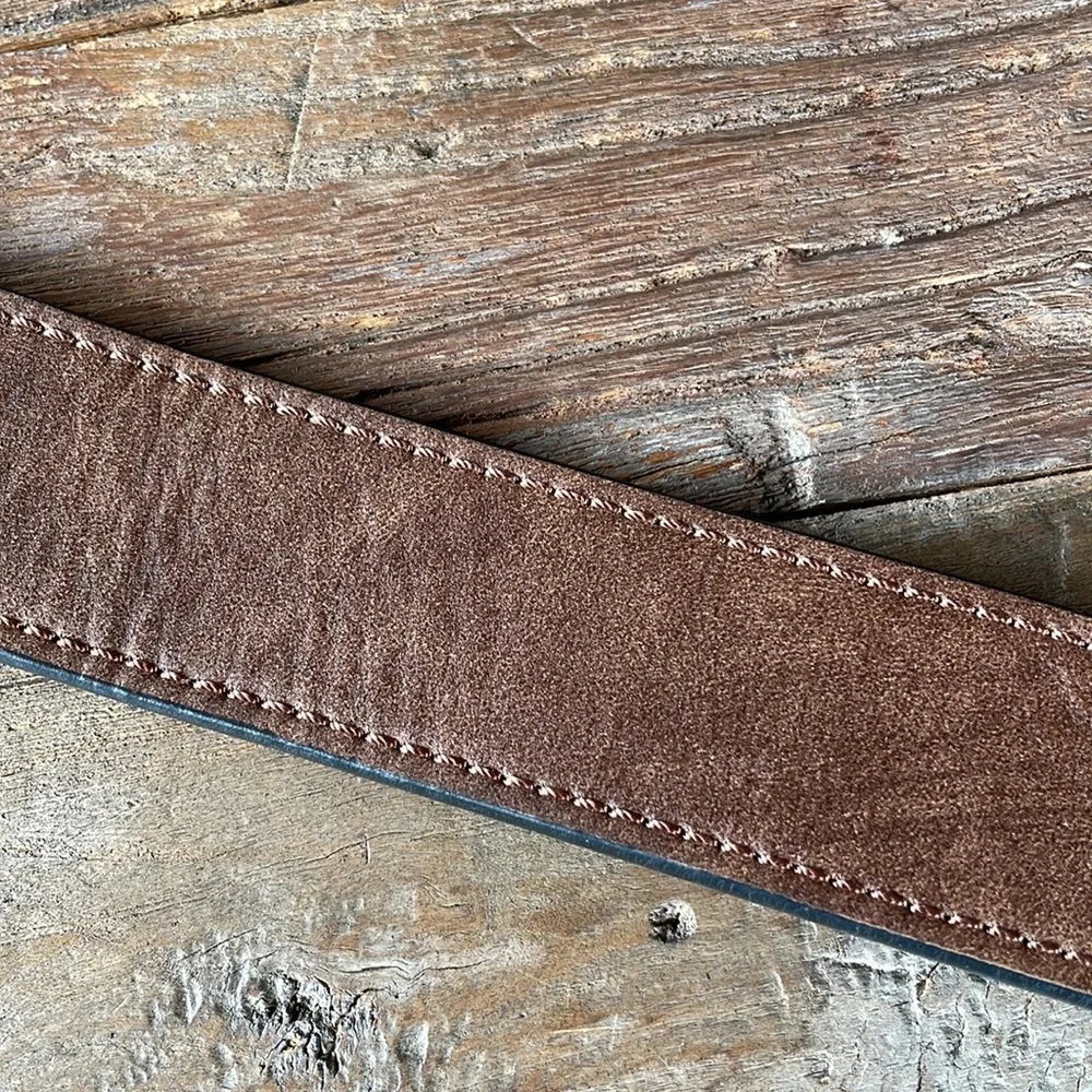 Columbia reversible stiched black‎ & brown leather belt EUC size 30-32